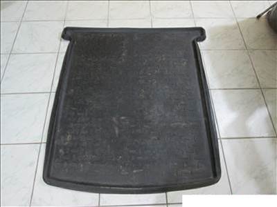 Toyota Pro-Ace Verso csomagtértálca  pz4l1h030000