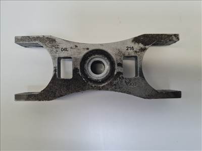 Volkswagen Golf VII porlasztó lefogató (24407) 04l216