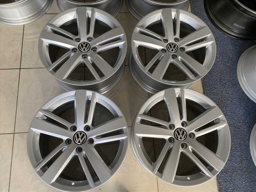 (3818) Volkswagen 17 gyári alufelni felni, 5x112, Passat 3. kép