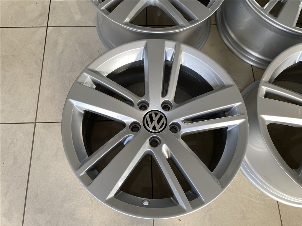 (3818) Volkswagen 17 gyári alufelni felni, 5x112, Passat 4. kép