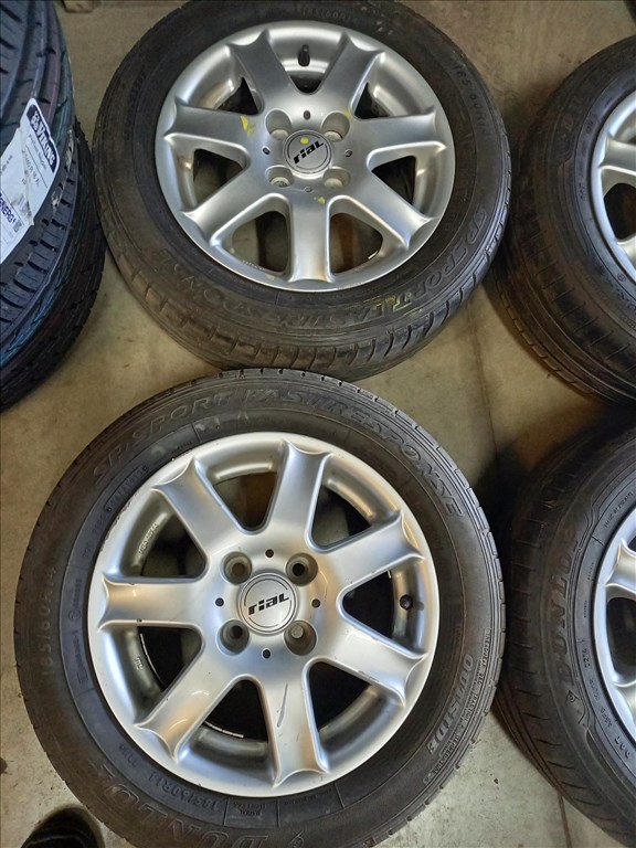  4x100 lyukosztású 6JJ 14" újszerű Rial alufelni Mxx 2. kép