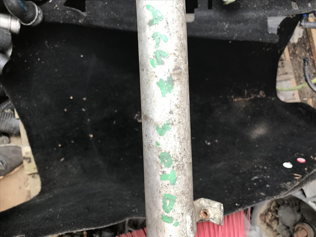 Audi A6 (C6 - 4F) 3,0 V6 TDI turbócső 4f0145732b 2. kép