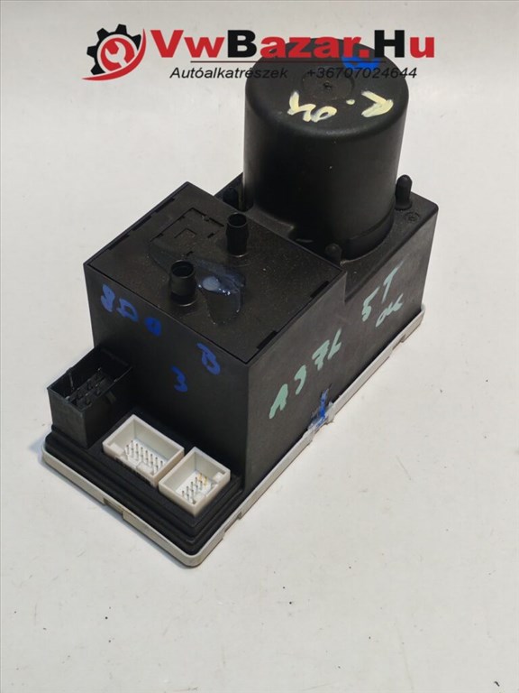 Központizár kompresszor AUDI A3, A4 B5 8d0862257b 8D0862257B...... 1. kép