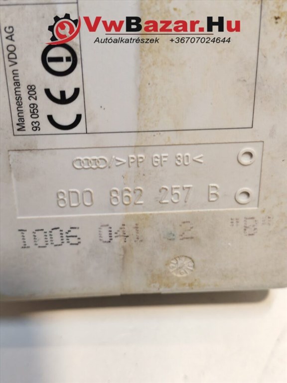 Központizár kompresszor AUDI A3, A4 B5 8d0862257b 8D0862257B...... 2. kép