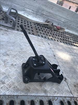 Suzuki Wagon R+ váltókar váltókulissza eladó