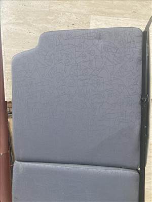 Renault Midlum pihenőágy szép állapotban