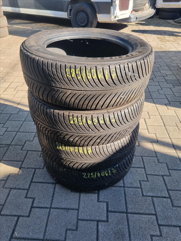  225/6017" újszerű Michelin Pilot Alpin 5 téli gumi 4db  1. kép