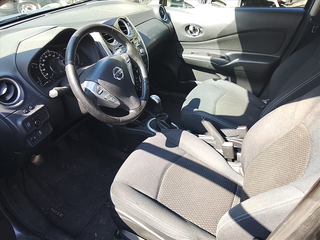 Nissan Note II önindító, generátor, klíma kompresszor  4. kép