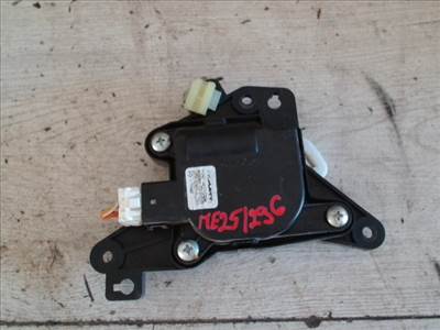 HYUNDAI I30 (FD) 2007.03-2012.02.28 Fűtésszabályzó zsalu állító motor