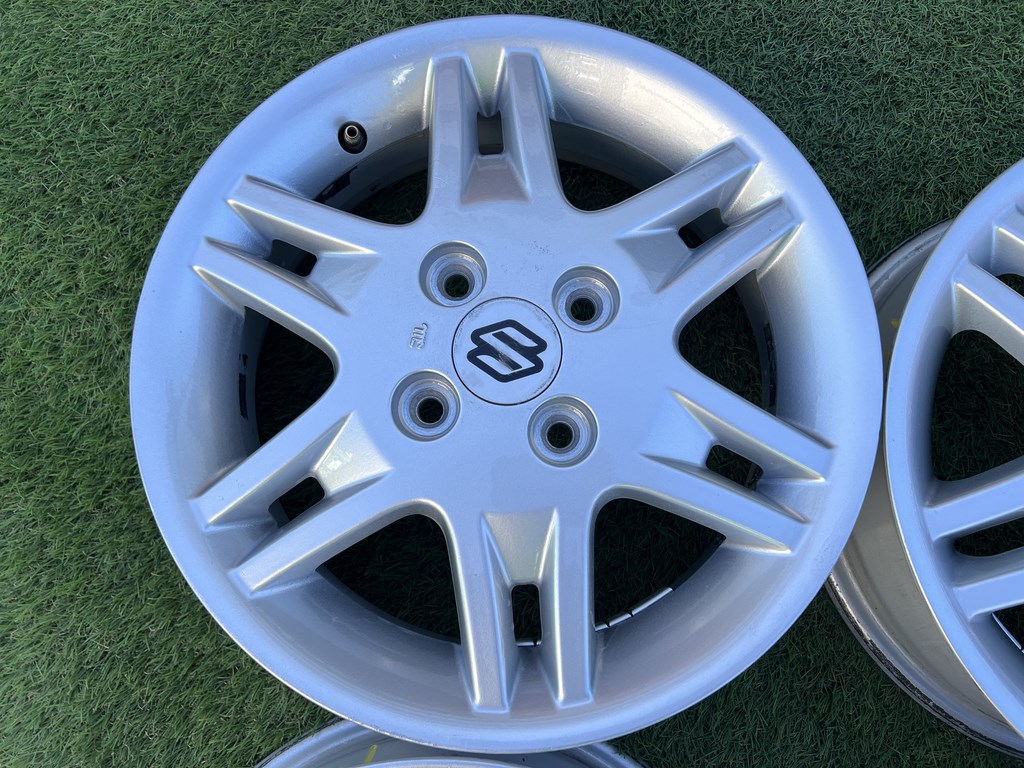 4x100 14" Suzuki gyári alufelni 4Jx14h2 ET45 4. kép