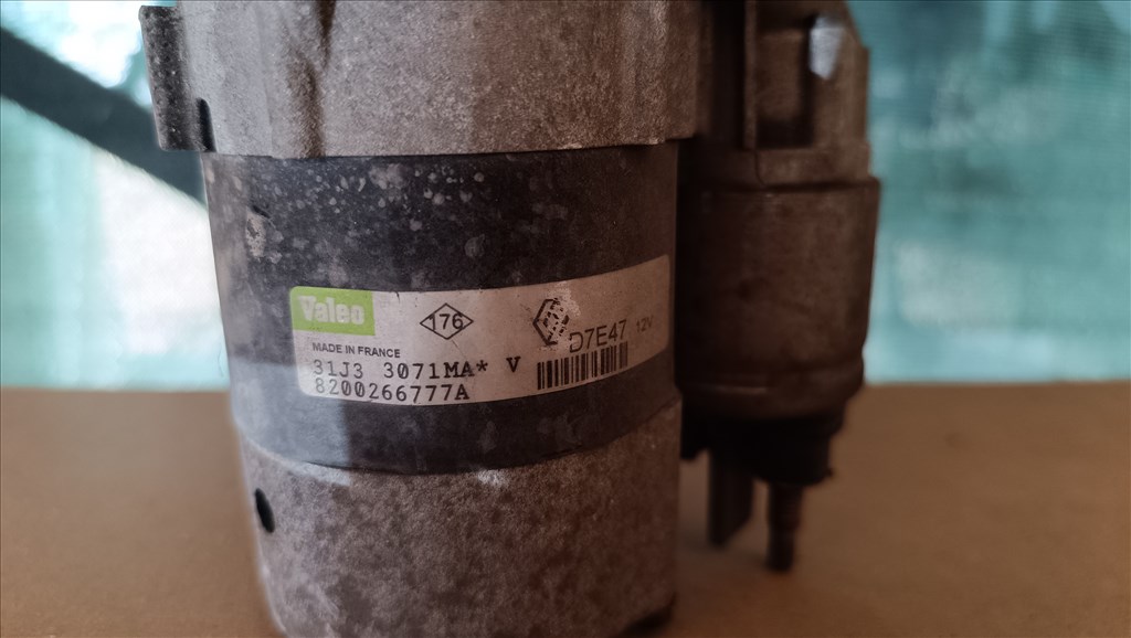 Renault Mégane II 1.6 16V önindító  8200266777 2. kép