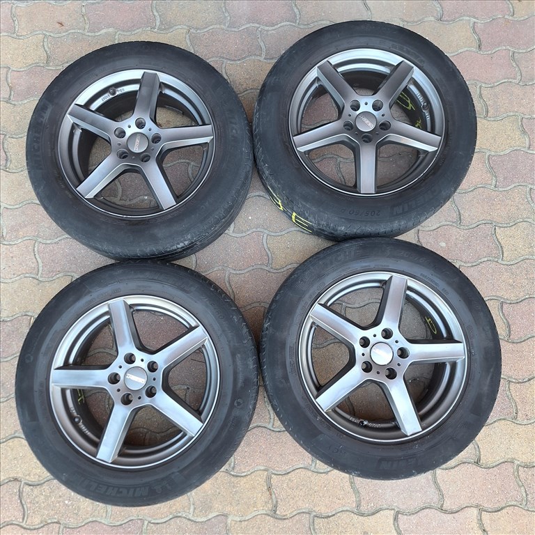 Dezent alufelni 5x108 lyukosztású 6,5J 16" használt  (Opel Combo 2020) 5. kép