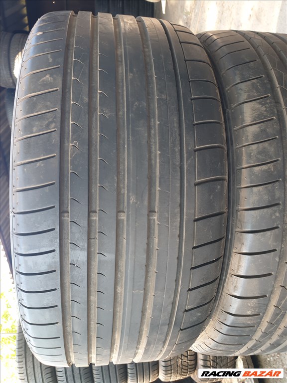  275/30 20 Dunlop SportMaxx GT 4. kép