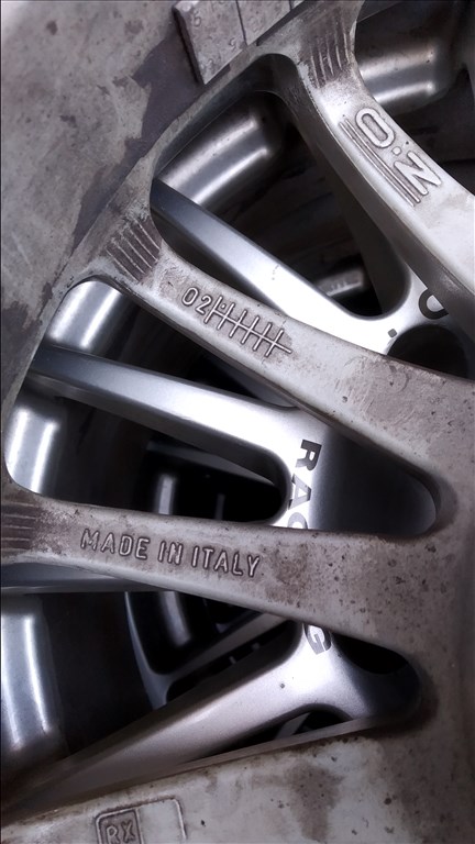  5x120 lyukosztású 7,5JJ 16" használt OZ Racing alufelni 3. kép