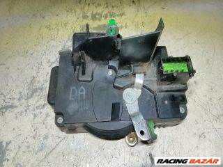 Opel Vectra B Bal első Ajtózár *67755*