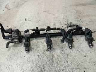 Ford Ka Mk1 Porlasztó Sor / Híd *135701* 2niu9d280 2n1u9f593ka