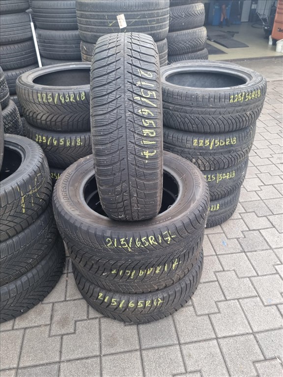  215/6517" újszerű Bridgestone Blizzak LM001 téli gumi 4db  3. kép
