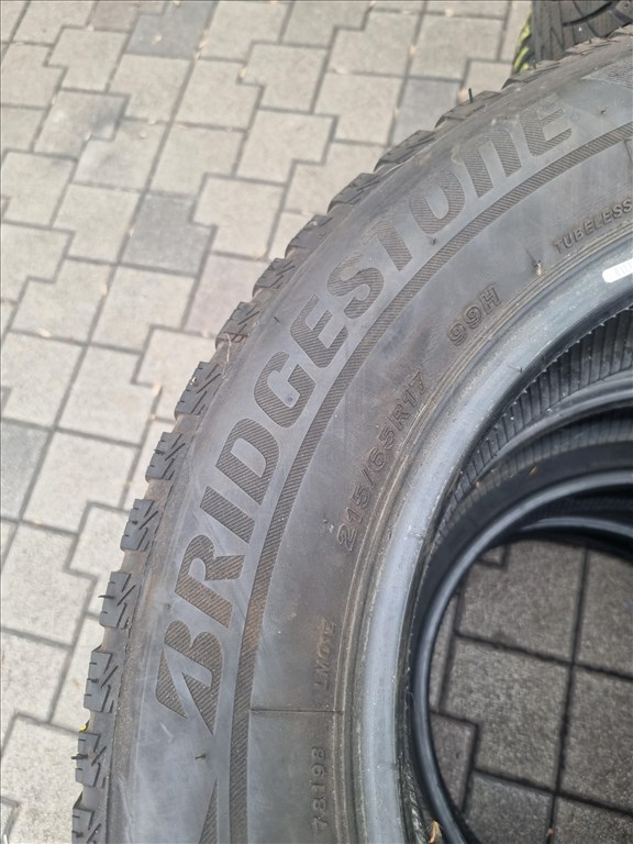  215/6517" újszerű Bridgestone Blizzak LM001 téli gumi 4db  5. kép