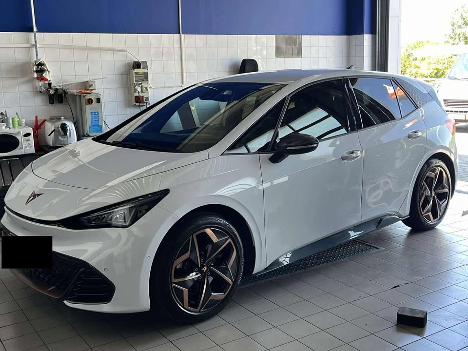 VW Golf Caddy Jetta ID3 19" 5x112 gyári alufelni eladó 19 coll 3. kép