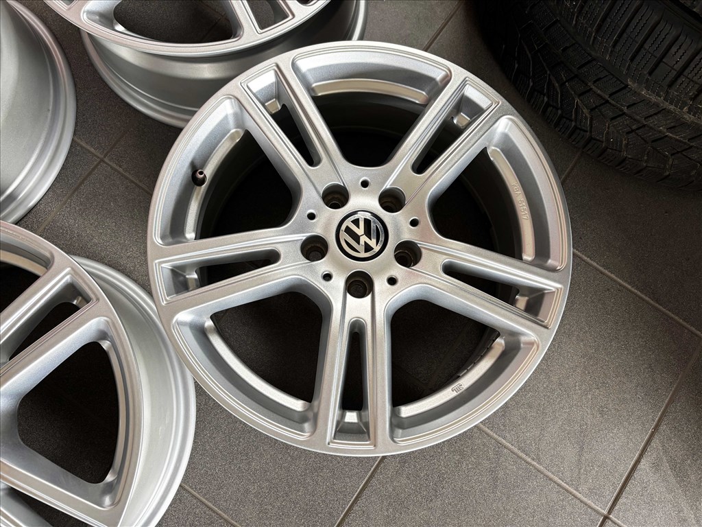 VW 17" 5x112 alufelni garnitúra eladó 17 coll Golf CC Passat Tiguan 3. kép