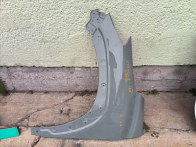 Toyota Corolla Cross (XG10) Bal első Sárvédő