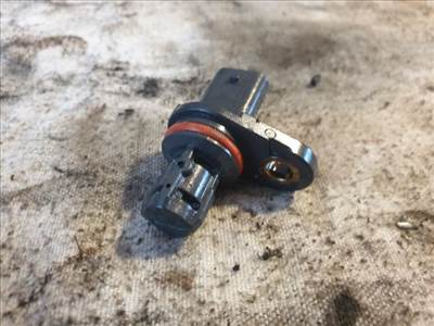Opel Astra J 1.6 Vezérműtengely fordulatszám jeladó A16xer B16xer  55565708