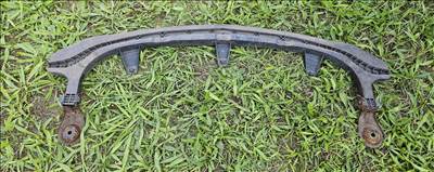 Opel Astra J Lökhárító alsó merevítő GTC 13266647