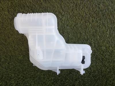 Peugeot / Citroen / Ford / Opel hűtőfolyadék tágulási tartály (kiegyenlítő tartály) 