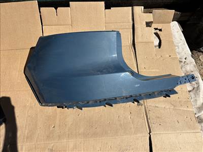 Volvo XC40 Hátsó lökhárító bal sarok 32293537