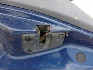 Renault Clio I Jobb hátsó Ajtózár *124594*