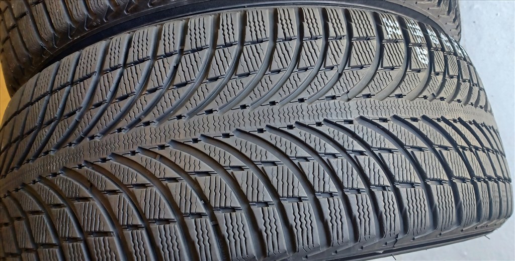  Michelin Latitude Alpin MO 255/45 R20 téli gumik 4db 1. kép