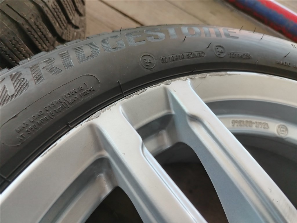  Toyota Auris/Corolla(2018) 5x114.3 16"  alufelni, 205/55r16 Bridgestone téli gumi 6. kép