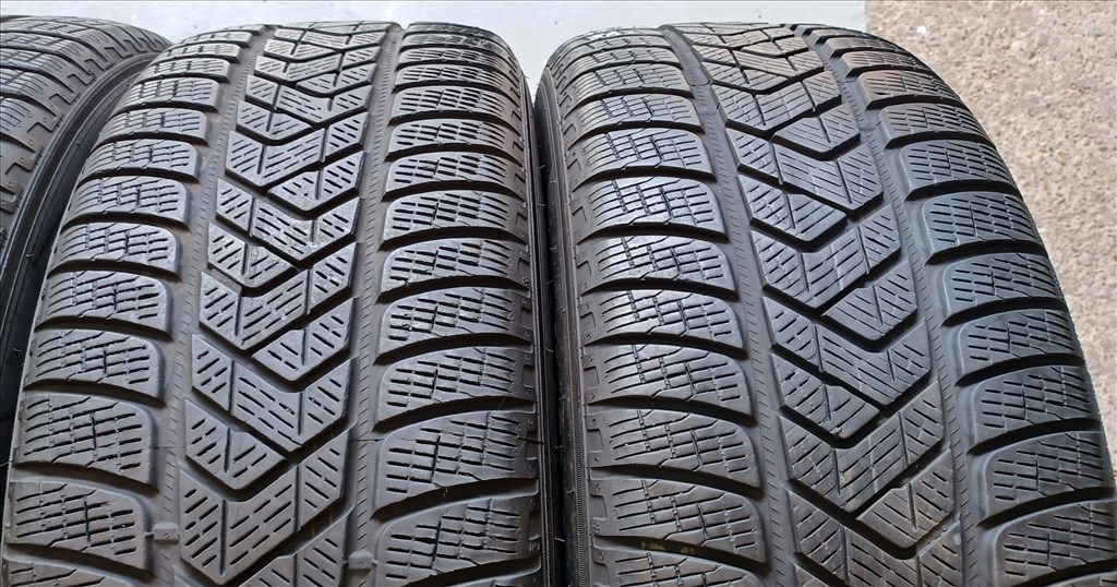  Pirelli Scorpion Winter MO 235/60 R18 téli gumik 2db 5. kép