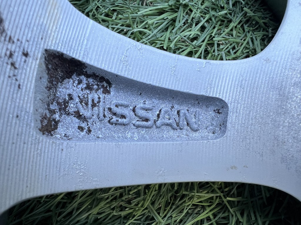 4x114.3 14" Nissan gyári alufelni 5,5Jx14h2 ET45 8. kép