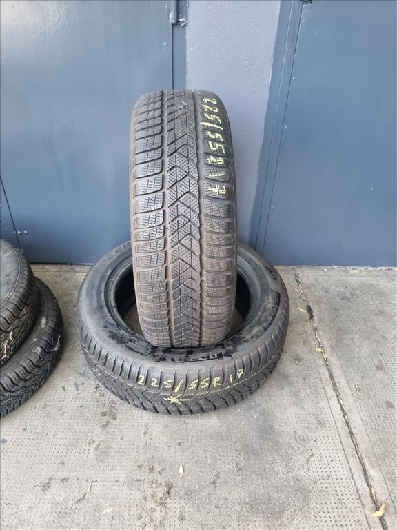  225/5517" újszerű Pirelli Sottozero 3 téli gumi 2db  3. kép