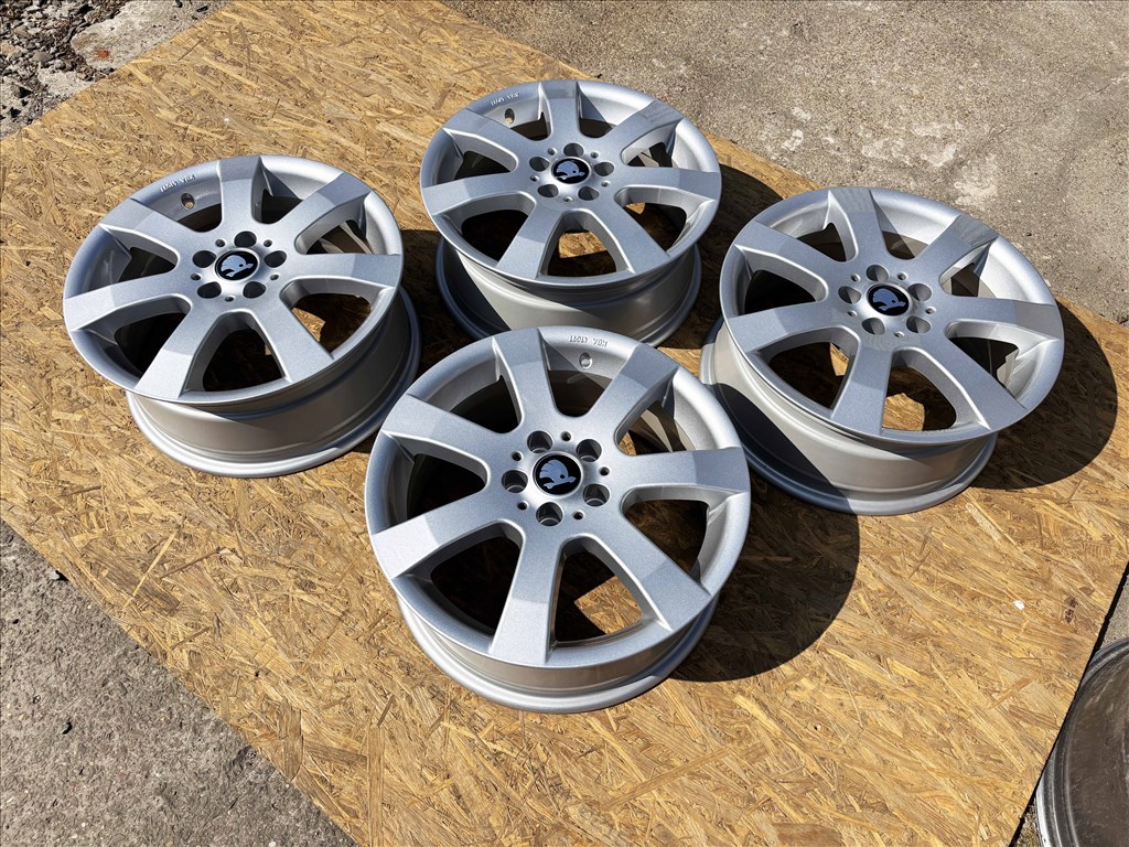 Skoda 16" 5x100 alufelni eladó 16 coll Fabia Rapid Kamiq 6. kép