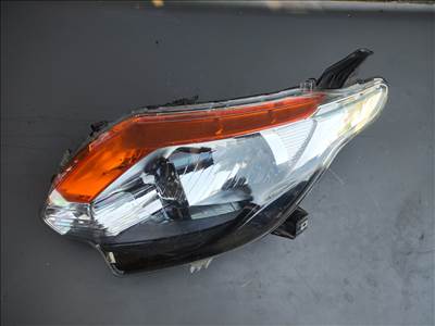 Mitsubishi L200 V bal első fényszóró lámpa sérült