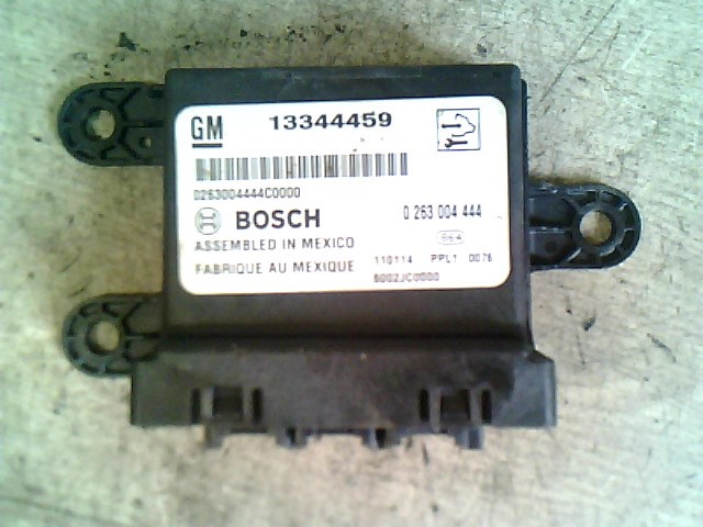 OPEL Astra J/1 2009.09.01-2012.08.31 PDC parkolássegítő vezérlő 1. kép