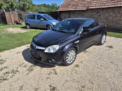 Opel Tigra TwinTop alkatrészei eladóak