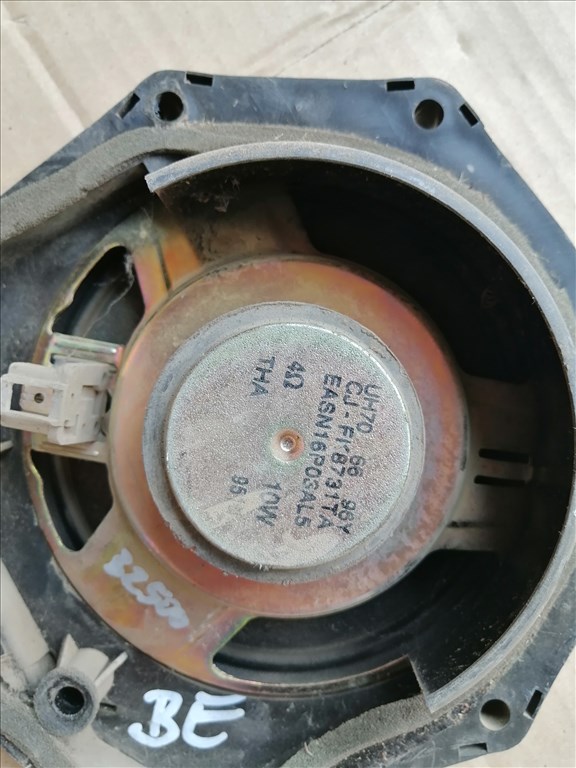 Mazda B 2500 Bal első Hangszóró  3. kép