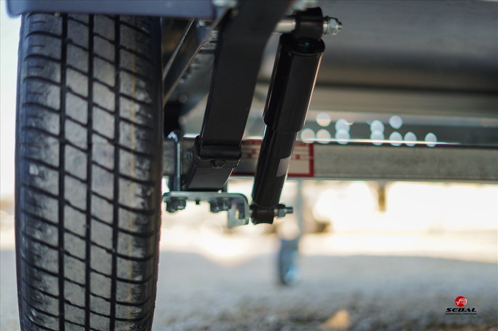 Új Martz 201 Prémium laprugós ponyvás utánfutó rendszámmal CSAK 703.000 Ft 2. kép