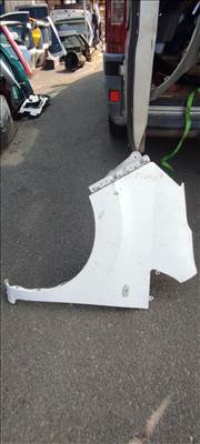 Nissan NV Bal első sárvédő 