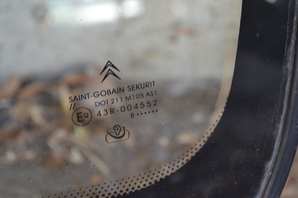 Citroen Xsara Picasso első szélvédő üveg!  4. kép