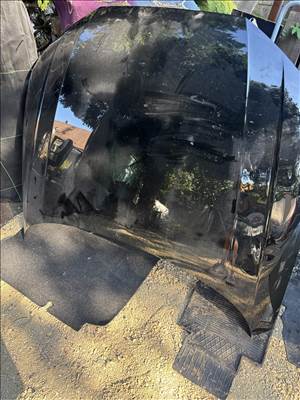 Audi A4 (B9 - 8W) motorháztető 