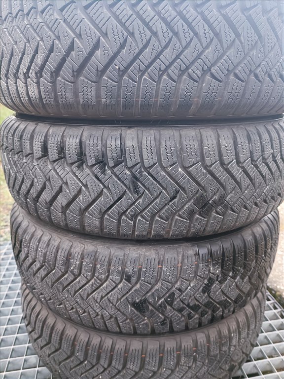  4x100 lyukosztású 15" használt lemezfelni, rajta 175/65 újszerű Laufenn téli gumi + tpms 3. kép