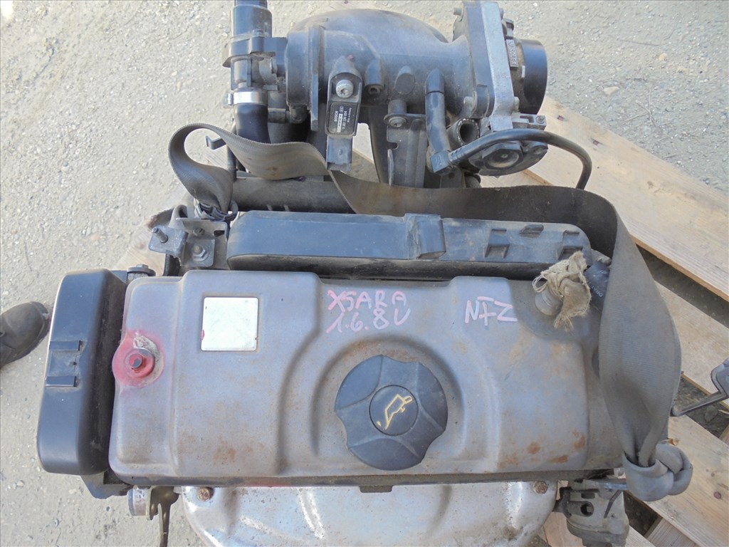 Citroën Xsara 1.6i X NFZ komplett motor 2. kép