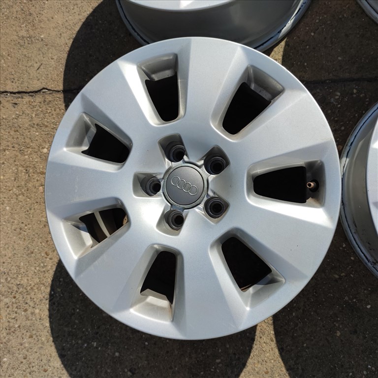 5x112 16 Gyári Audi alufelni 88000ft a 4db/295/ 1. kép