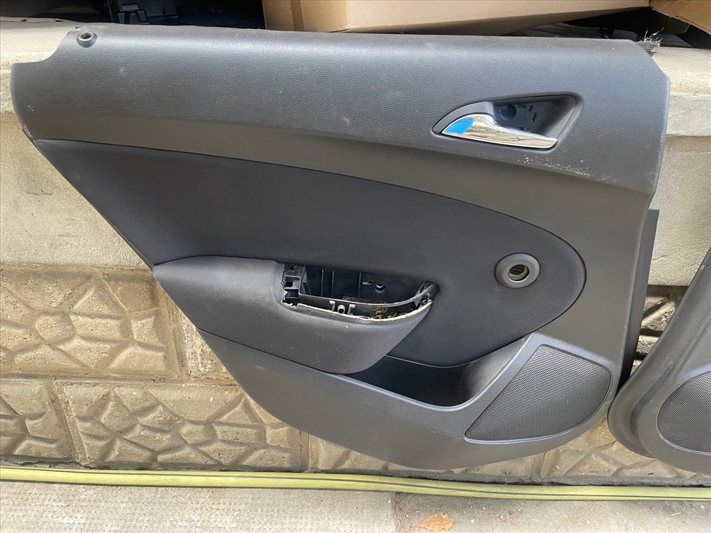 Opel Astra J Gyári Bontott Alkatrészei Eladó ( Facelift ) 1.7 CDTi A17DTS  16. kép