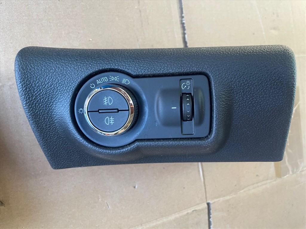 Opel Astra J Gyári Bontott Alkatrészei Eladó ( Facelift ) 1.7 CDTi A17DTS  52. kép