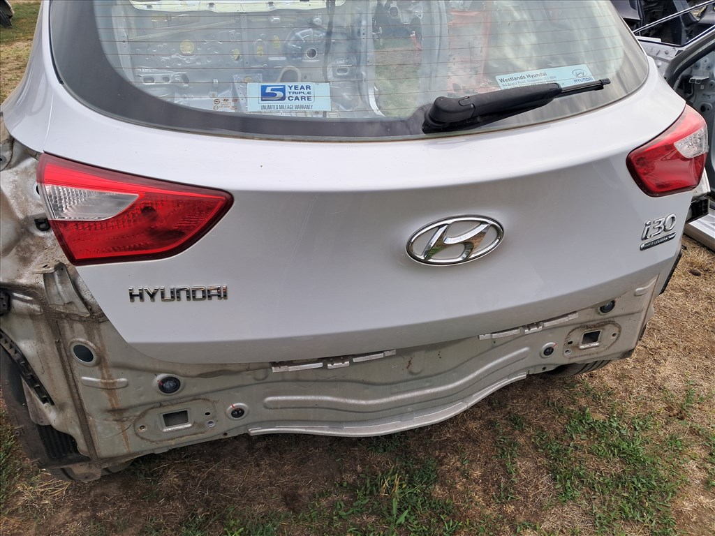 Hyundai i30 (GD) hatchback csomagtérajtó RAH 5. kép